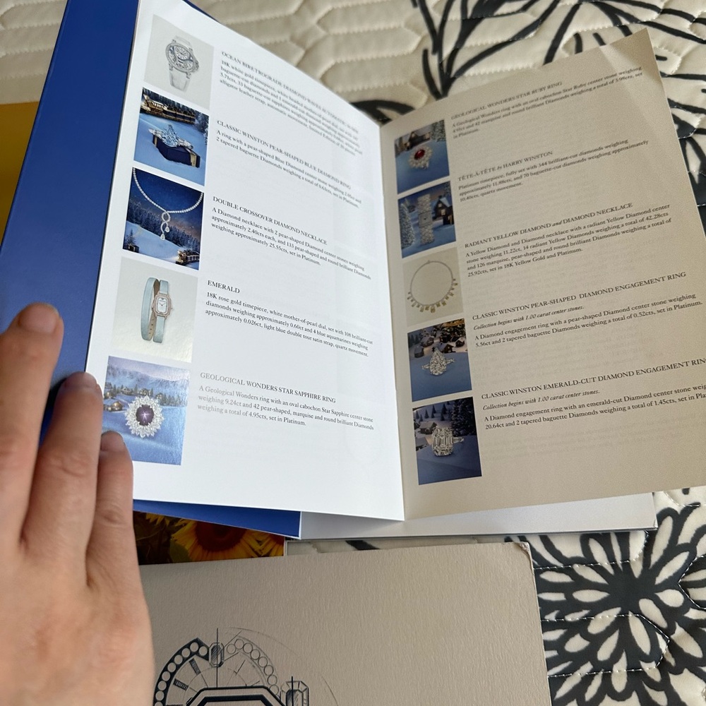 Booklet bundle - Picture 5 of 6